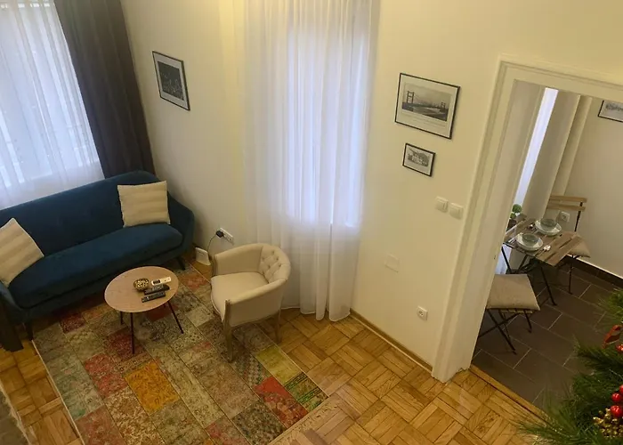 Old Town Center Bělehrad